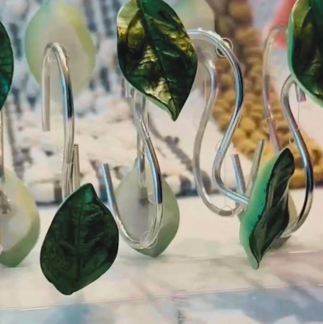 Forest Leaf Bathroom Gift Set Accent Vintage Inspired Nature Shower Rings Botanical Cottagecore Bath Decor Rustic Greenery Home Spa Touch