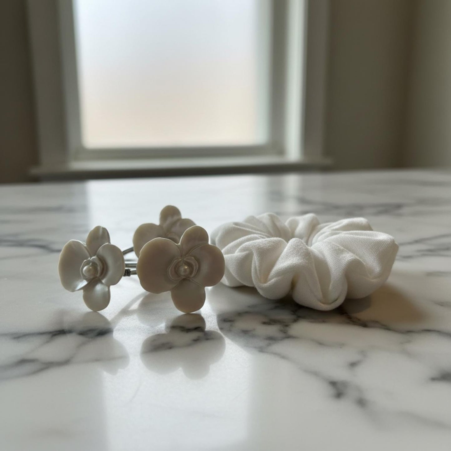 White Floral Curtain Hooks for Teen Bathroom