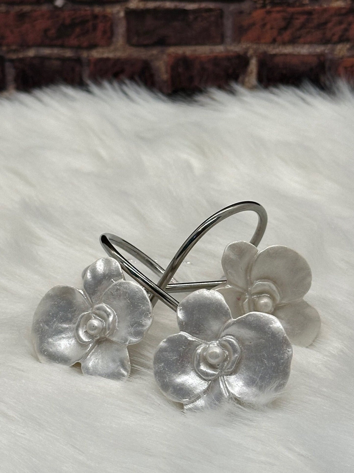 White Floral Shower Curtain Hooks